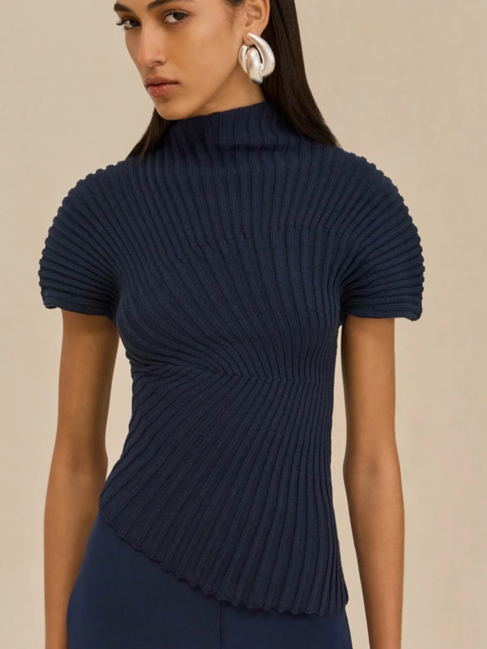 Cult Gaia Annemie Top - Picture 1 of 2